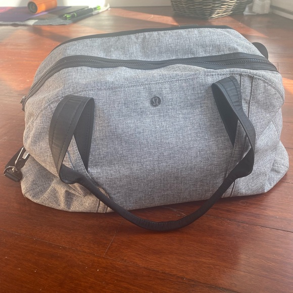 Lululemon Out Of Range Duffel *33L - Picture 2 of 7